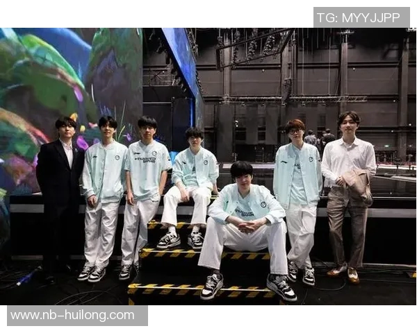 高校联赛特别报道：IG战队的拼搏历程与荣耀瞬间回顾